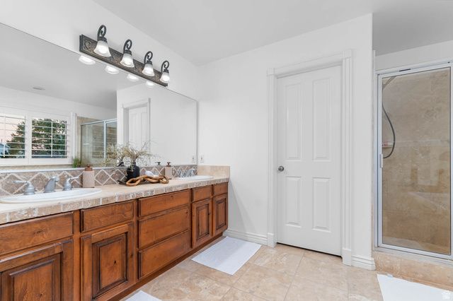 1675 E PRESCOTT DR, Sandy, UT 84092