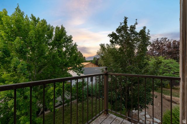1675 E PRESCOTT DR, Sandy, UT 84092