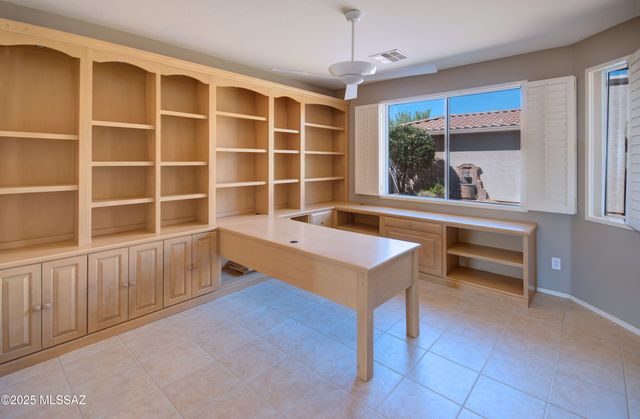 1264 N Sun Catcher Way, Green Valley, AZ 85614