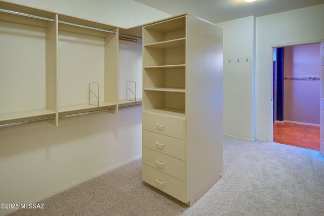 1264 N Sun Catcher Way, Green Valley, AZ 85614