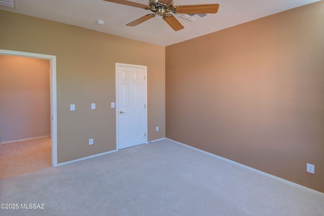 1264 N Sun Catcher Way, Green Valley, AZ 85614