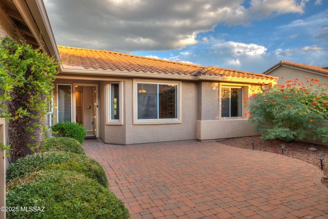 1264 N Sun Catcher Way, Green Valley, AZ 85614