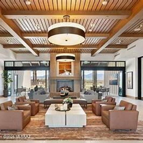 1264 N Sun Catcher Way, Green Valley, AZ 85614