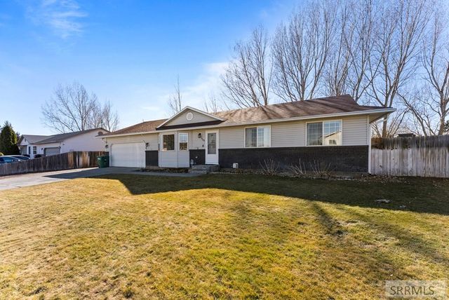 596 S Adam Lane, Idaho Falls, ID 83401