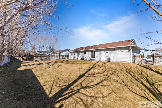 596 S Adam Lane, Idaho Falls, ID 83401