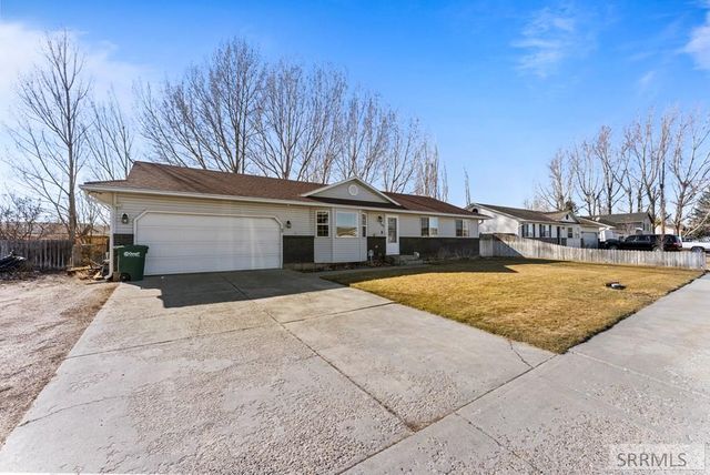 596 S Adam Lane, Idaho Falls, ID 83401