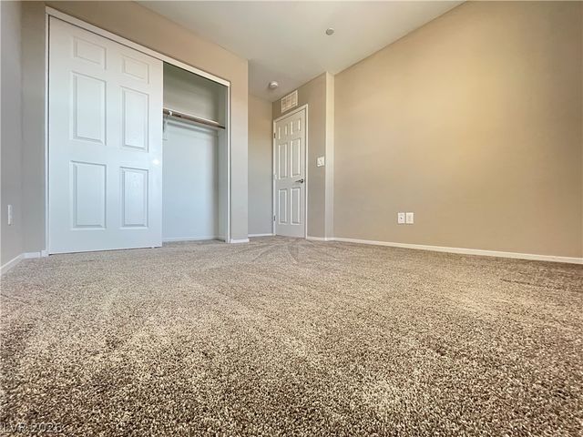 11978 Tomales Bay Street, Las Vegas, NV 89138