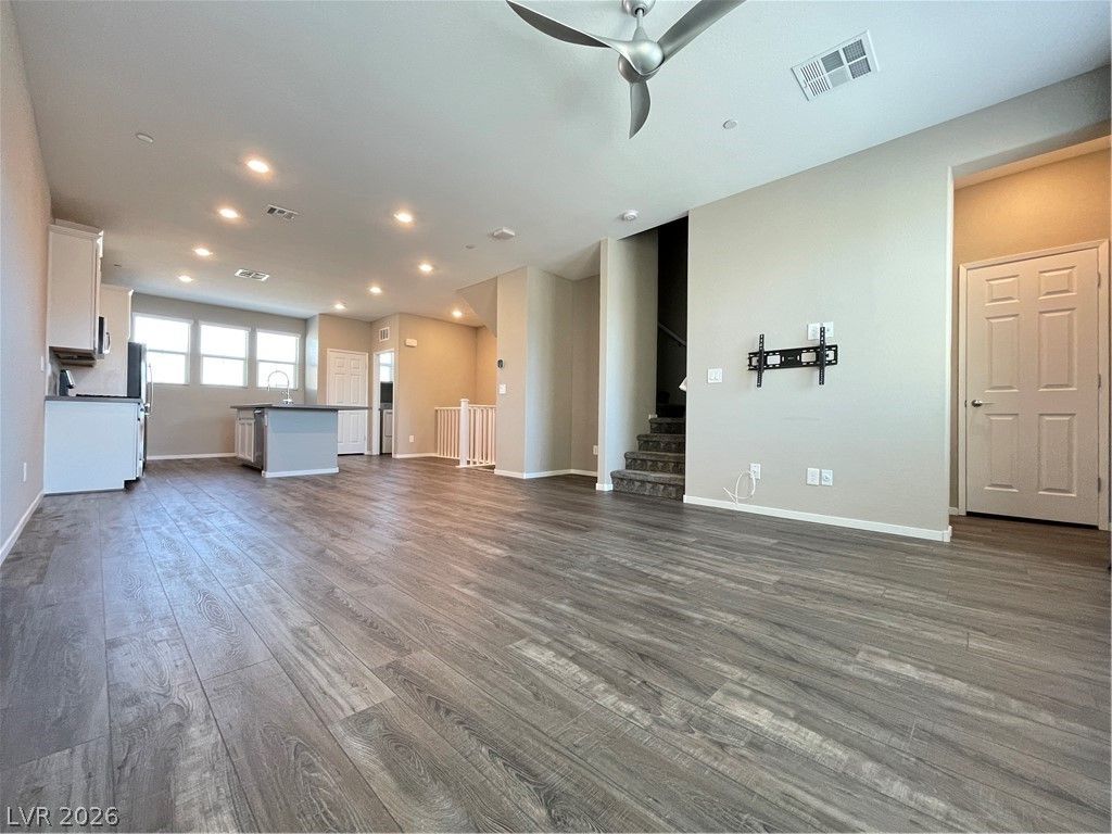 11978 Tomales Bay Street, Las Vegas, NV 89138