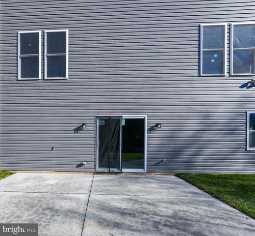 4719 PRINCE GEORGES AVE, Beltsville, MD 20705