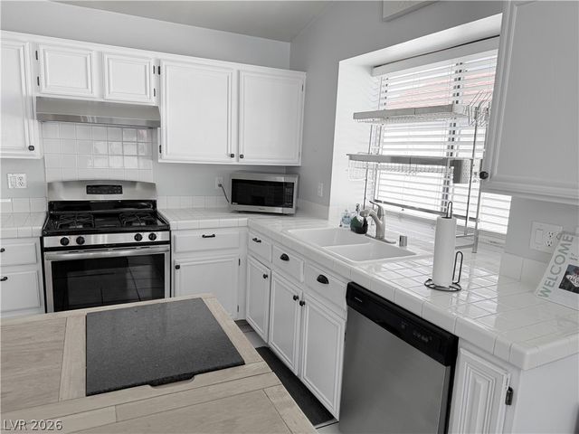 4216 Totano Drive, North Las Vegas, NV 89032