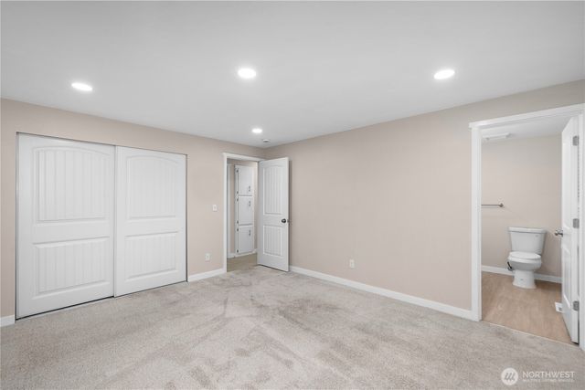 6720 Alder Glen Drive SE, Olympia, WA 98513