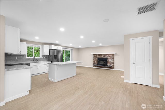 6720 Alder Glen Drive SE, Olympia, WA 98513