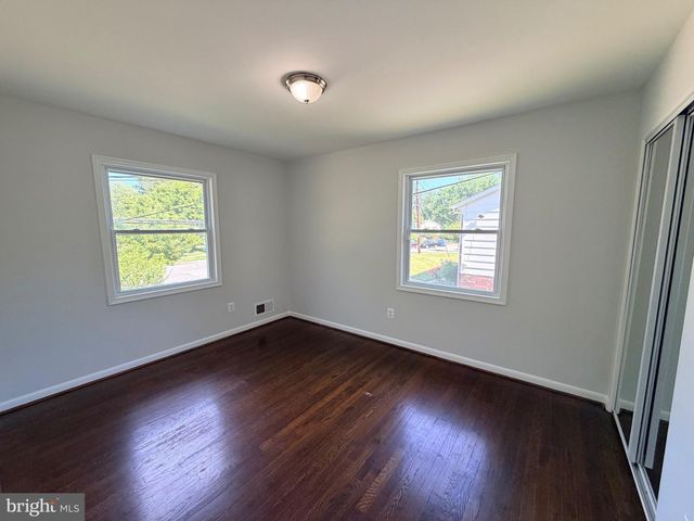 708 IONA TER, Capitol Heights, MD 20743