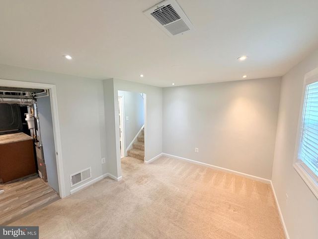 708 IONA TER, Capitol Heights, MD 20743