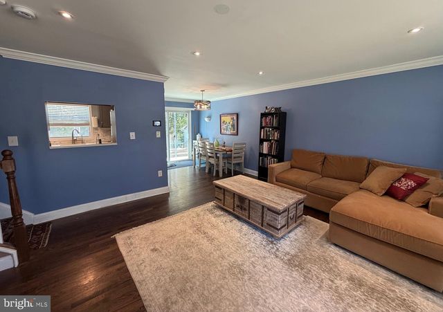 708 IONA TER, Capitol Heights, MD 20743