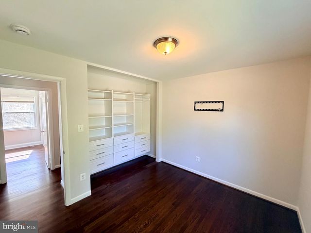708 IONA TER, Capitol Heights, MD 20743