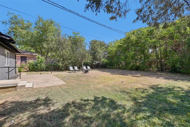 401 Vine Street, Euless, TX 76040