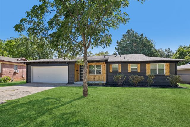 401 Vine Street, Euless, TX 76040