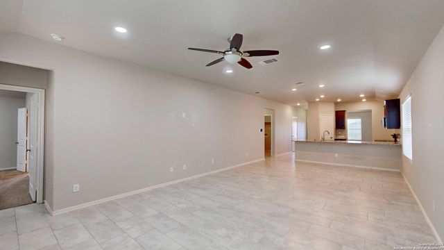2076 Meadow Pipit, New Braunfels, TX 78130