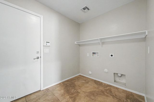 20037 N SANTA CRUZ Drive, Maricopa, AZ 85138