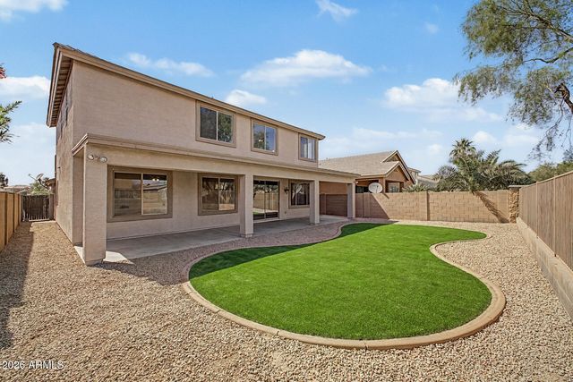 20037 N SANTA CRUZ Drive, Maricopa, AZ 85138