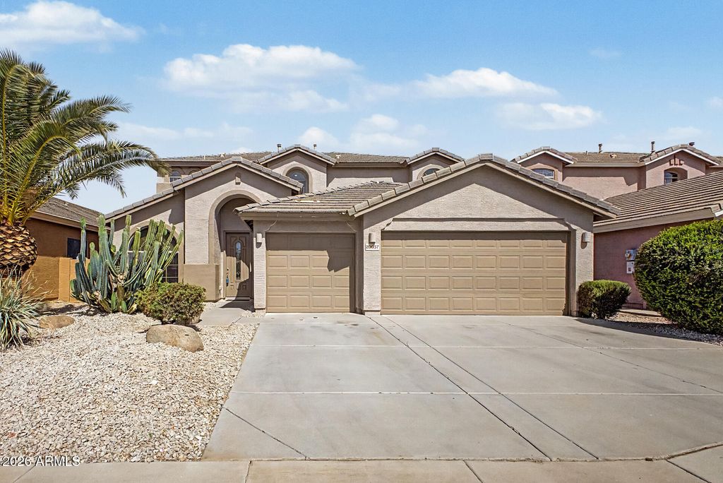 20037 N SANTA CRUZ Drive, Maricopa, AZ 85138