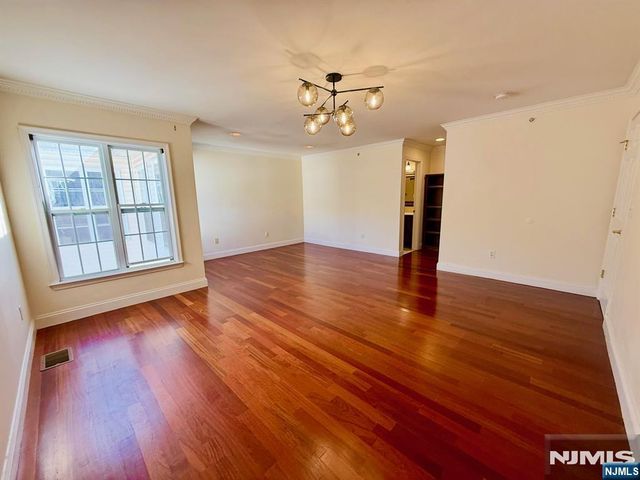 201 Dey Street 183, Harrison, NJ 07029