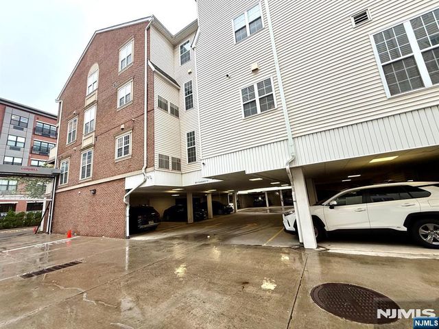 201 Dey Street 183, Harrison, NJ 07029