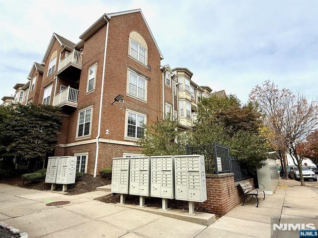 201 Dey Street 183, Harrison, NJ 07029