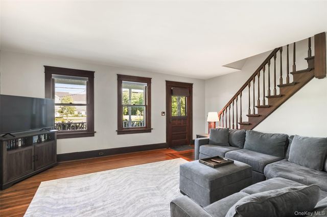 453 Old Post Road, Bedford, NY 10506