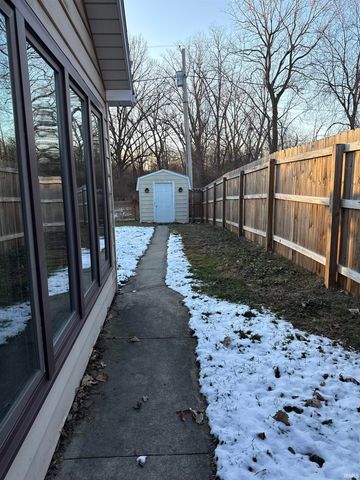 1506 Louisedale Drive, Fort Wayne, IN 46808