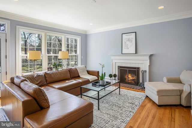 8318 COMANCHE CT, Bethesda, MD 20817