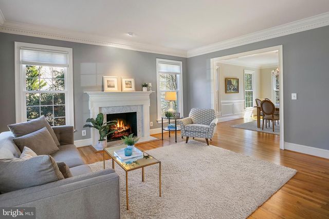 8318 COMANCHE CT, Bethesda, MD 20817