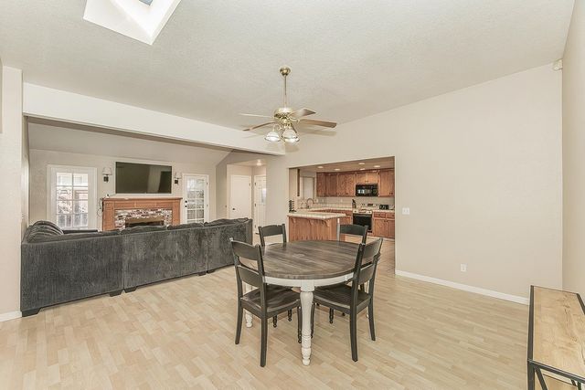 125 Queen Lane, Madera, CA 93637