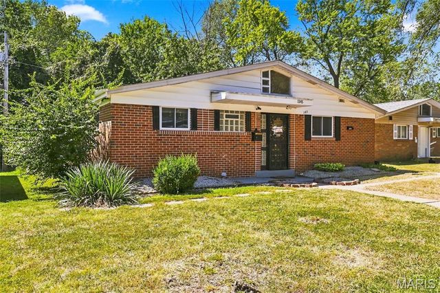 1145 Glenside Lane, University City, MO 63130