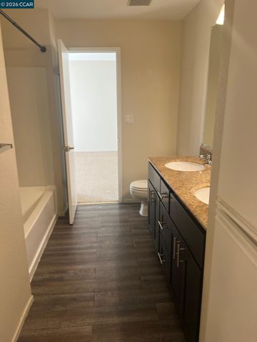 25938 Kay Ave 322, Hayward, CA 94545