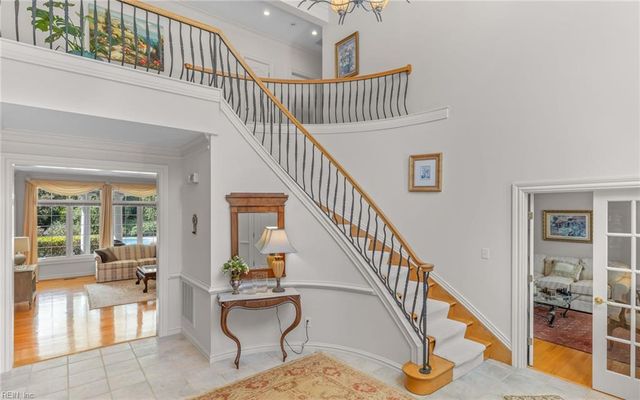 1849 S Woodside LN, Virginia Beach, VA 23454