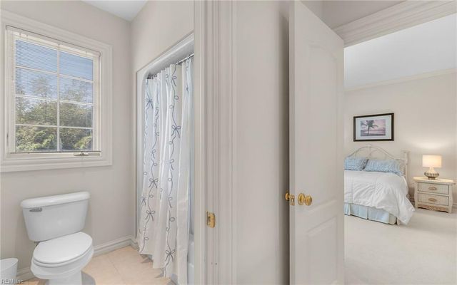 1849 S Woodside LN, Virginia Beach, VA 23454