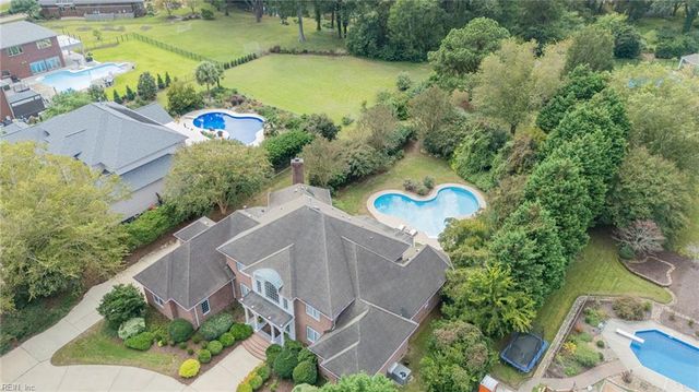 1849 S Woodside LN, Virginia Beach, VA 23454