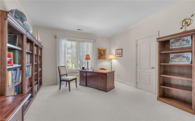 1849 S Woodside LN, Virginia Beach, VA 23454