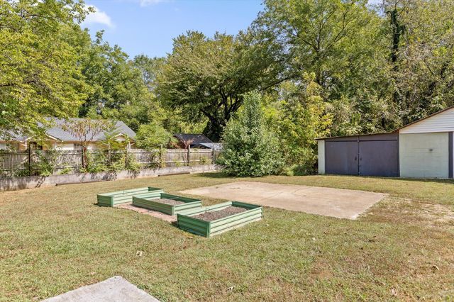 4026 Denham Road, Chattanooga, TN 37406