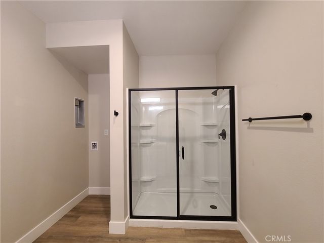 8412 Burnet Avenue, North Hills, CA 91343