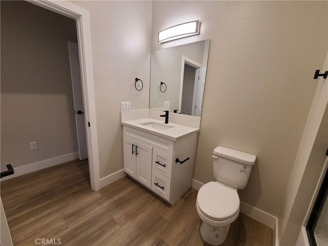 8412 Burnet Avenue, North Hills, CA 91343