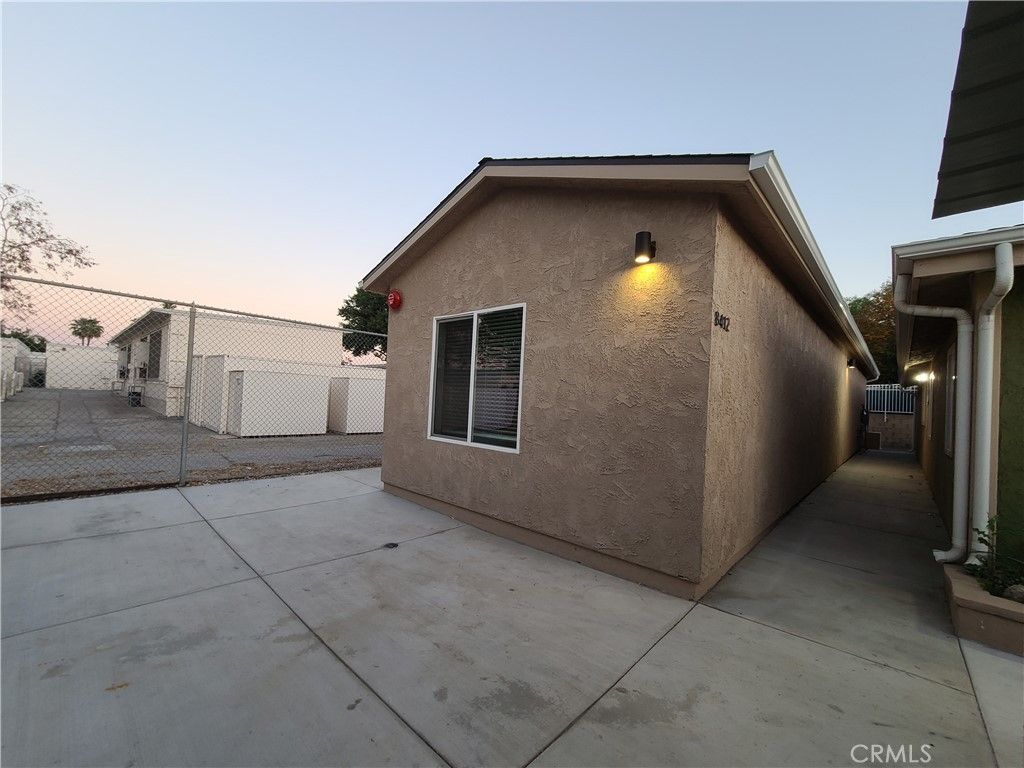 8412 Burnet Avenue, North Hills, CA 91343