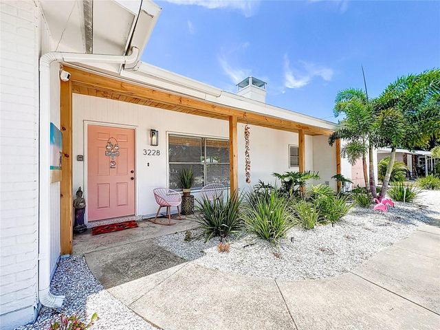 3228 WEBBER STREET, Sarasota, FL 34239