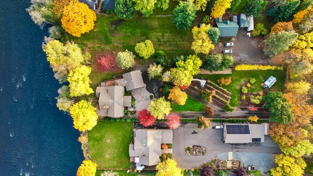 343 Rene Drive, Shady Cove, OR 97539