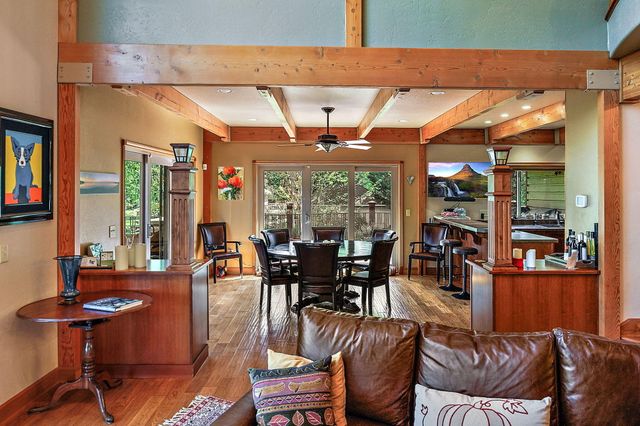 343 Rene Drive, Shady Cove, OR 97539