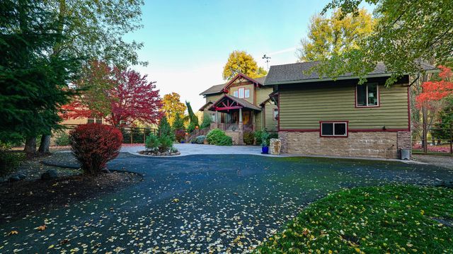 343 Rene Drive, Shady Cove, OR 97539