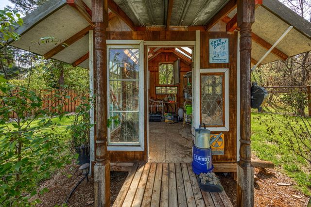 343 Rene Drive, Shady Cove, OR 97539