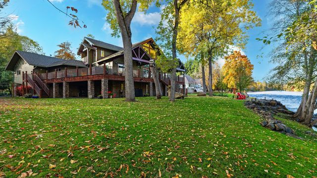 343 Rene Drive, Shady Cove, OR 97539